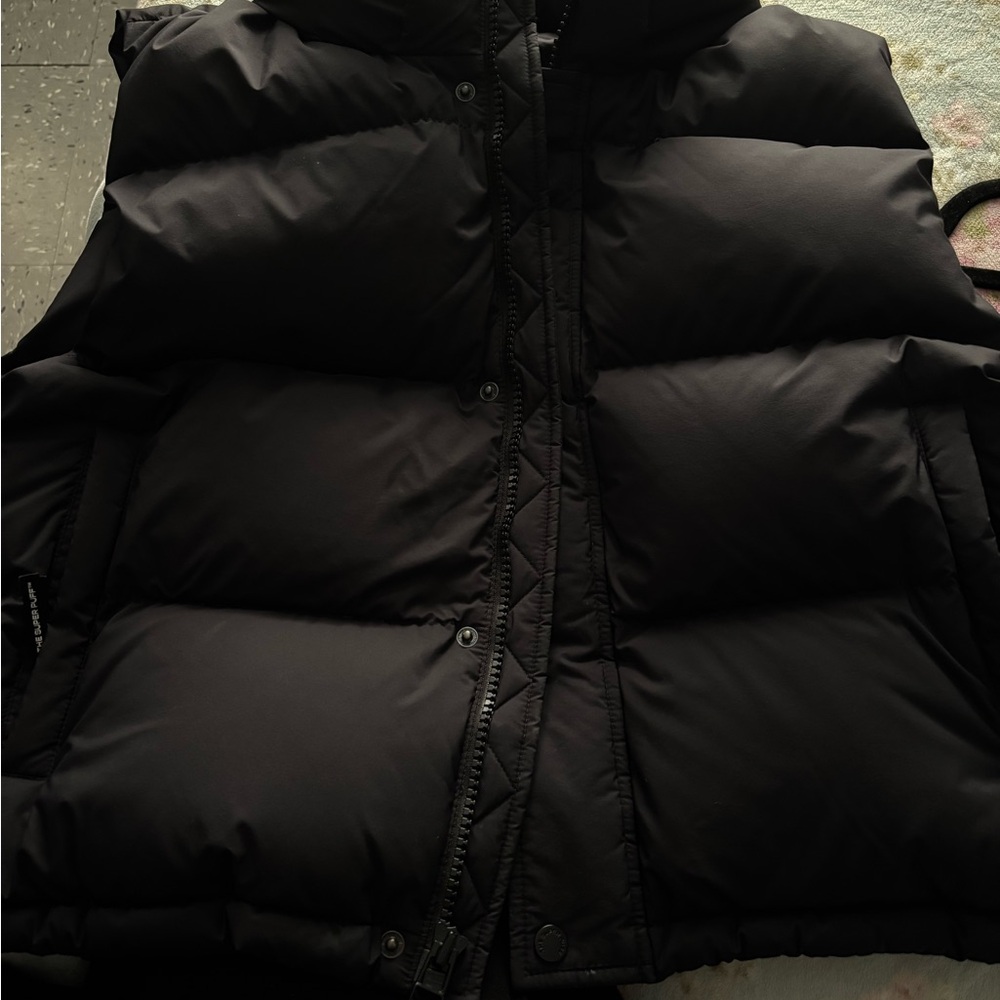 Aritzia Black Puffer Vest